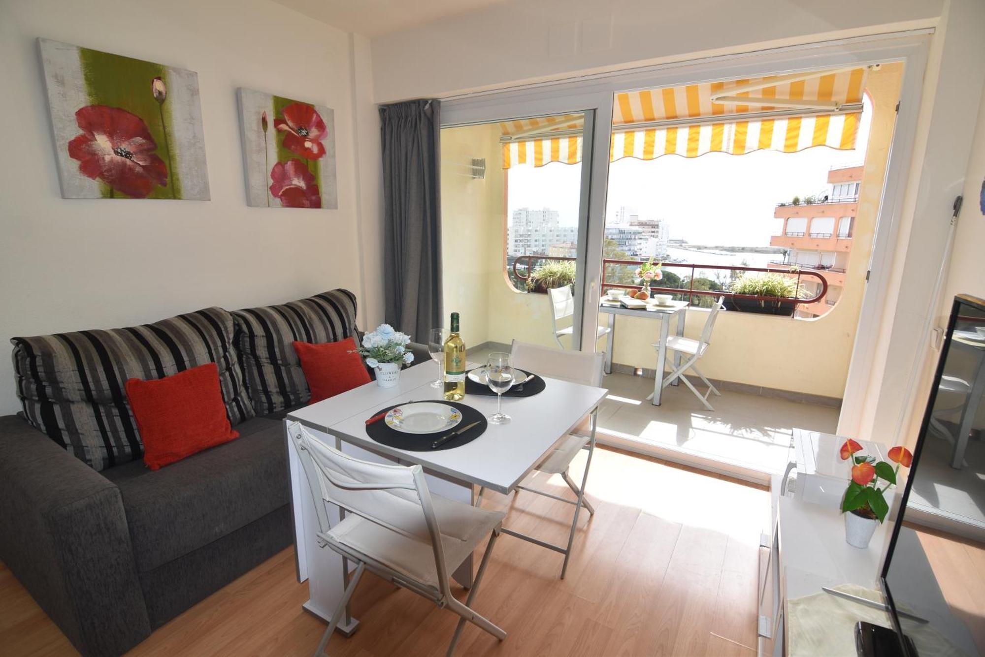 Apartment Rnet - 600 Xaloc 05-39 *