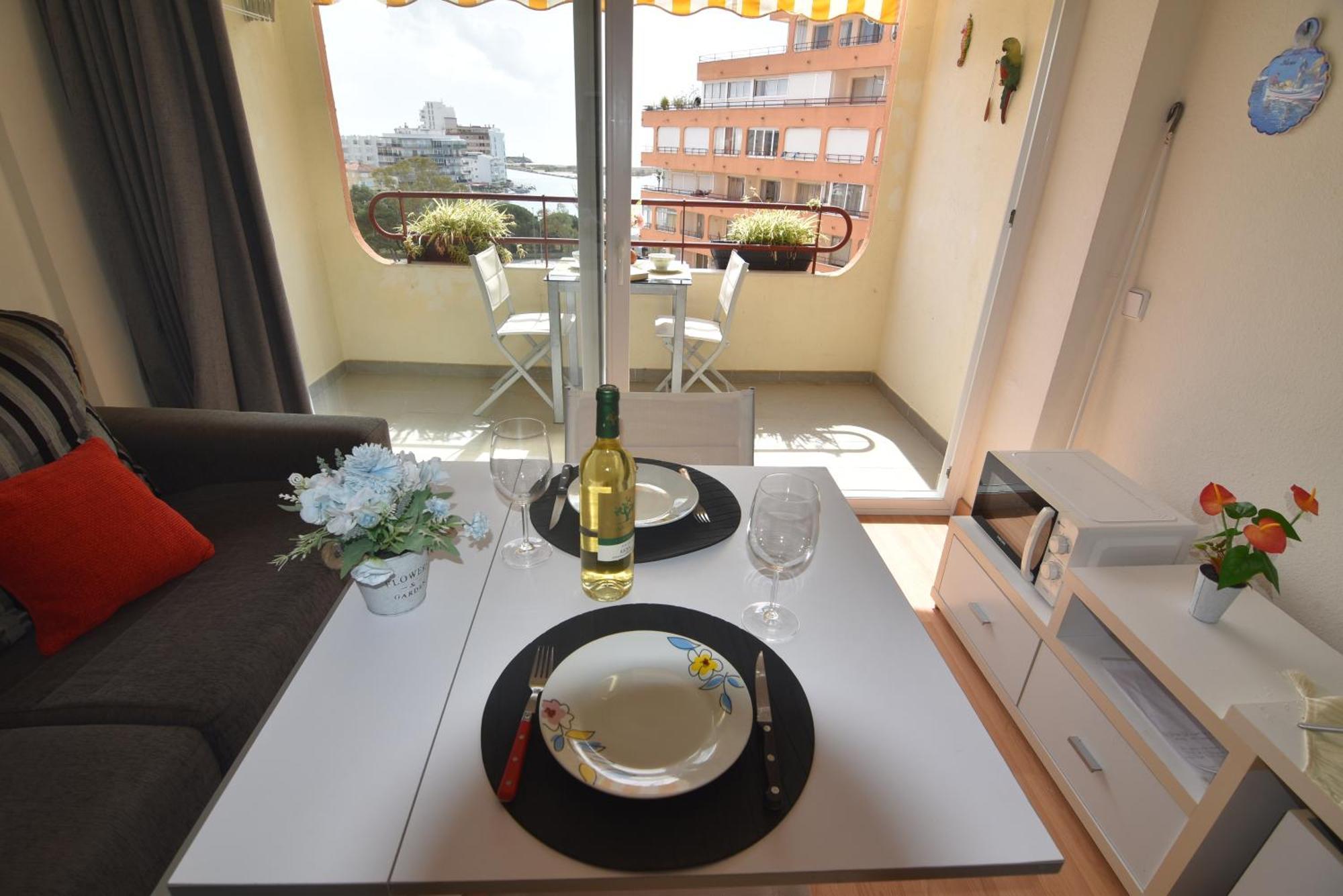 Rnet - 600 Xaloc 05-39 Apartment *