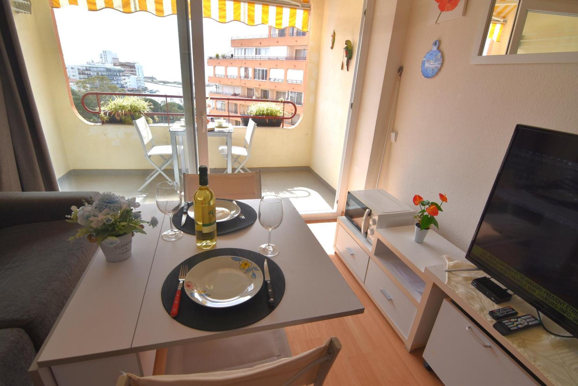 Apartment Rnet - 600 Xaloc 05-39 *